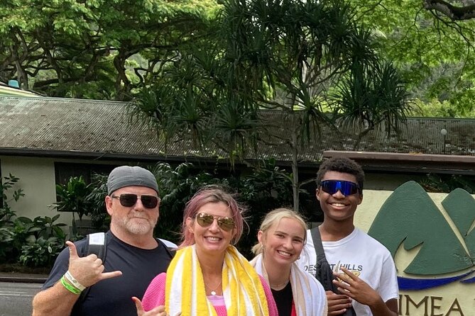 "The Dole Plantation" & "North Shore" Private Limousine VIP Tour! - What the limousine adds to the day