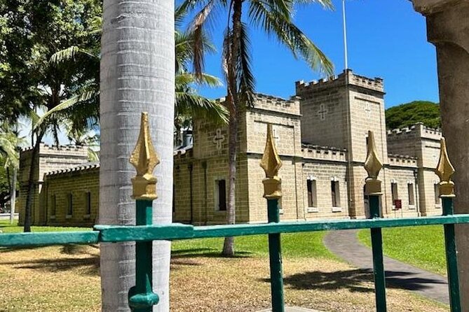 Through A Glass Darkly The Strange and Tragic History Of Honolulu - Kawaiahaʻo Church and the missionary era