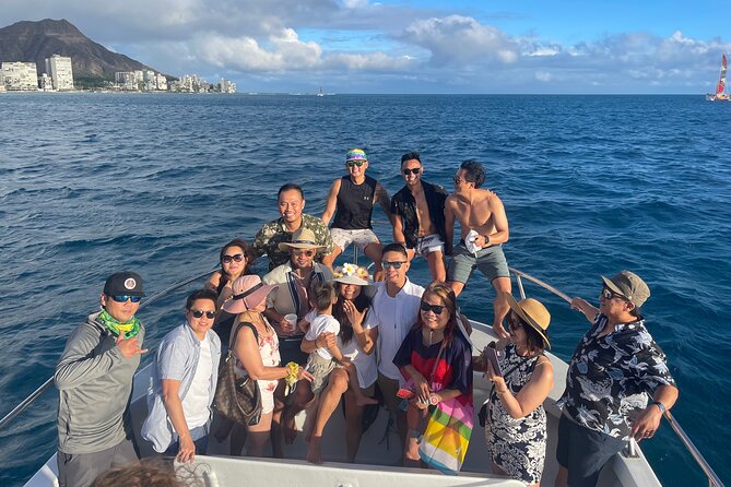 Turtle Canyon Snorkel Adventure in Waikiki, Oahu - What Turtle Canyon is like in the water