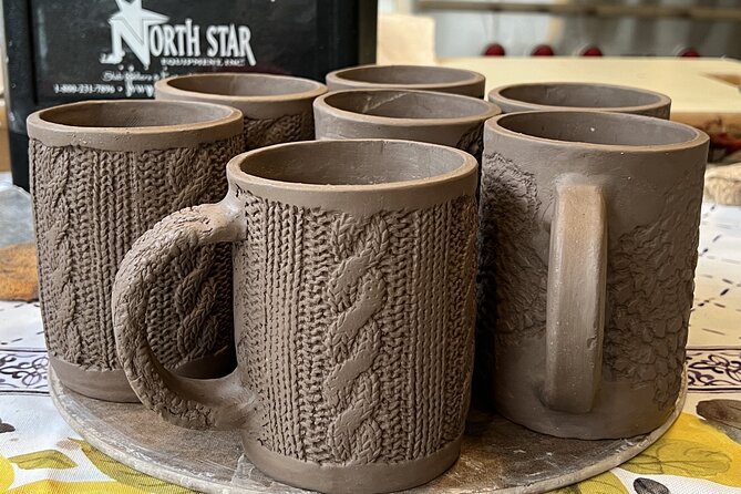 Two-hours handmade ceramic class, make your own souvenir Honolulu - Turning Honolulu Clay Into a Personal Souvenir