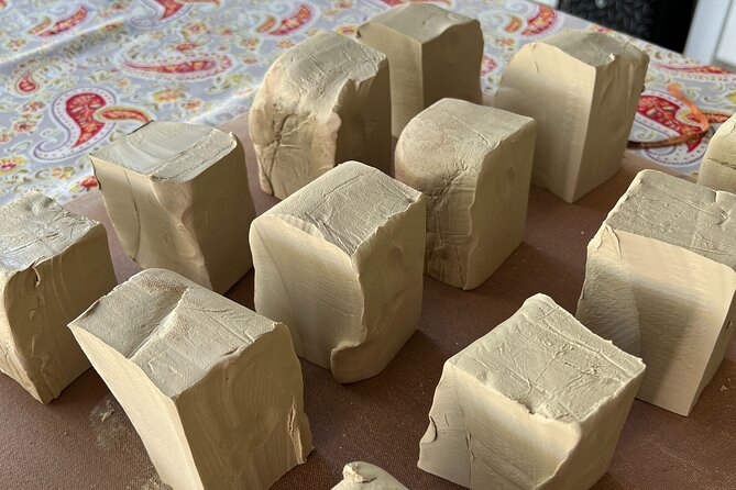 Two-hours handmade ceramic class, make your own souvenir Honolulu - Why Beginners Should Feel Comfortable