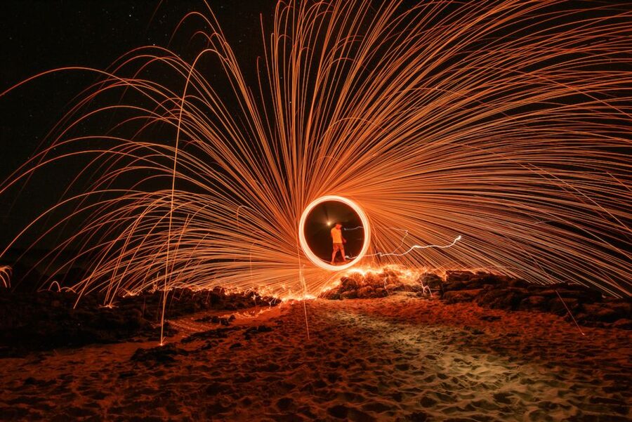 Unique Honolulu Sunset and Light Painting Tour - What your guide does for you