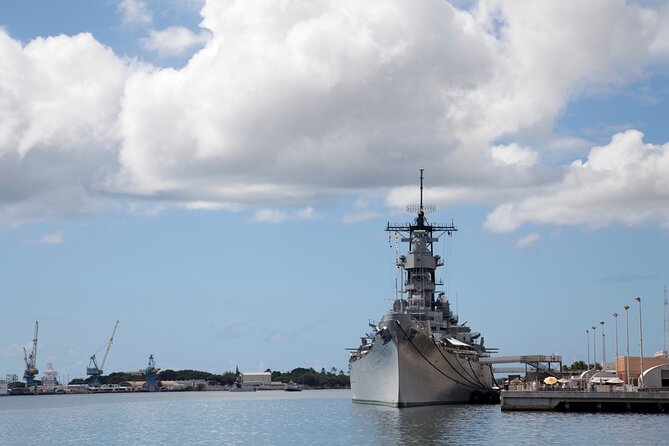 VIP tour to Pearl Harbor Arizona Memorial - Starting at the Pearl Harbor Visitor Center