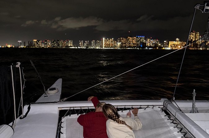 Waikiki Beach Catamaran Friday Night Fireworks Tour - A practical plan for the evening