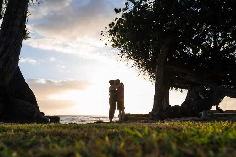 Waikiki : Beach Picnic with Professional Photography! - What the local charcuterie adds