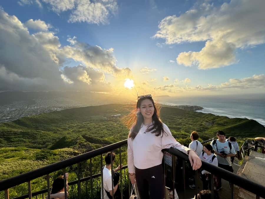 Waikiki: Diamond Head Hiking/ Hiking Starts at 7:00am. - From Waikiki pickup to the Diamond Head entrance