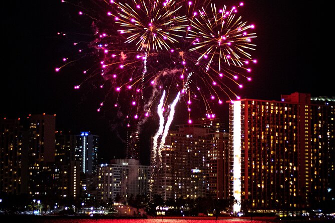 Waikiki Friday Night Fireworks Cruise + Fireworks Festival 3/15 - The March 15 Nagaoka festival special
