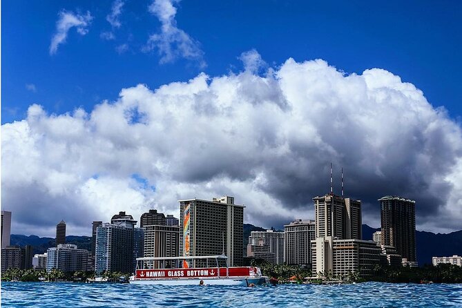 Waikiki Glass Bottom Boat Cruise - Weather, seasickness, and comfort