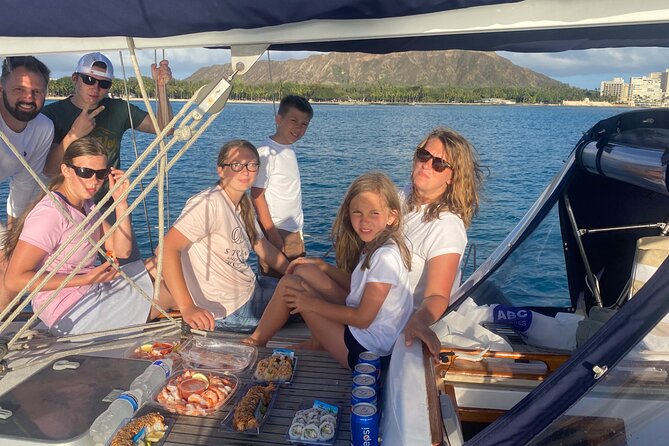 Waikiki small group turtle snorkeling & sailing - Gear, snacks, and what to pack