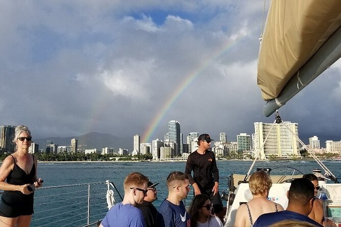 Waikiki Sunset Cocktail Sail with Open Bar - What the 90-minute cruise feels like