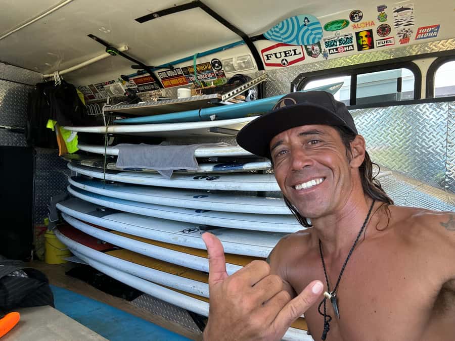 Waikiki: Surf Lessons Easy 60 min classes no crowds! - Getting ready with gear and a land demonstration