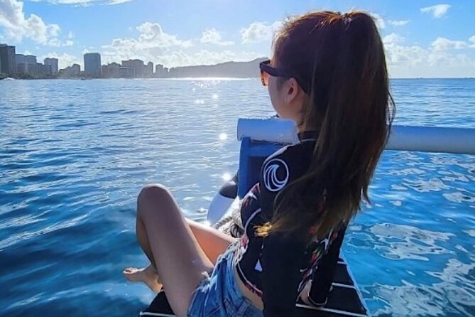 Waikiki Turtle Canyon Snorkeling Adventure - The crew: English help and a friendly Korean connection