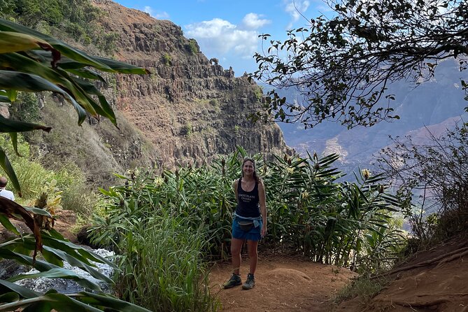 Waterfall Hike in Hawai'i Rainforest Trail - Key points to know before you book