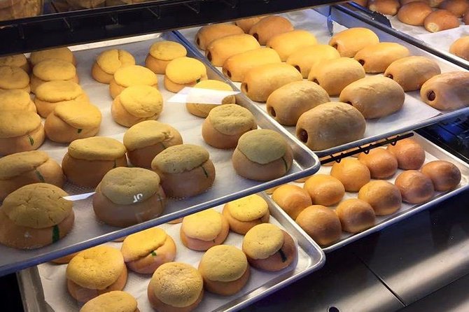 We Go Eat: Secret Aloha Bites Tour - Starting at 10:00 am with room for a real lunch