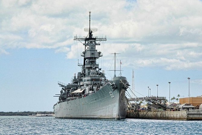 WWII Pearl Harbor Heroes Deluxe Tour - USS Bowfin and the silent service